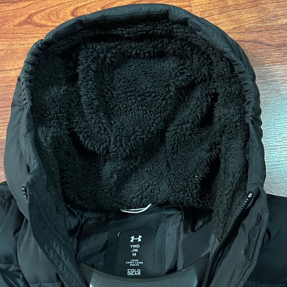 Under Armour Black Hooded Puffer Coat - Picture 11 of 15